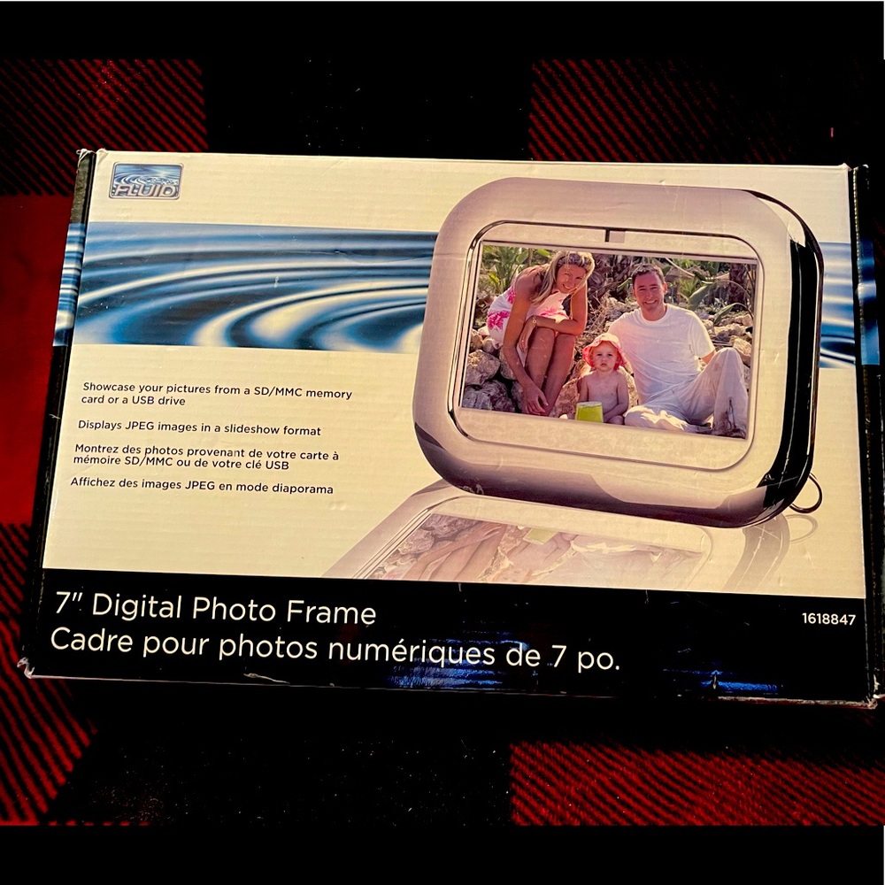 7 inch digital photo frame
